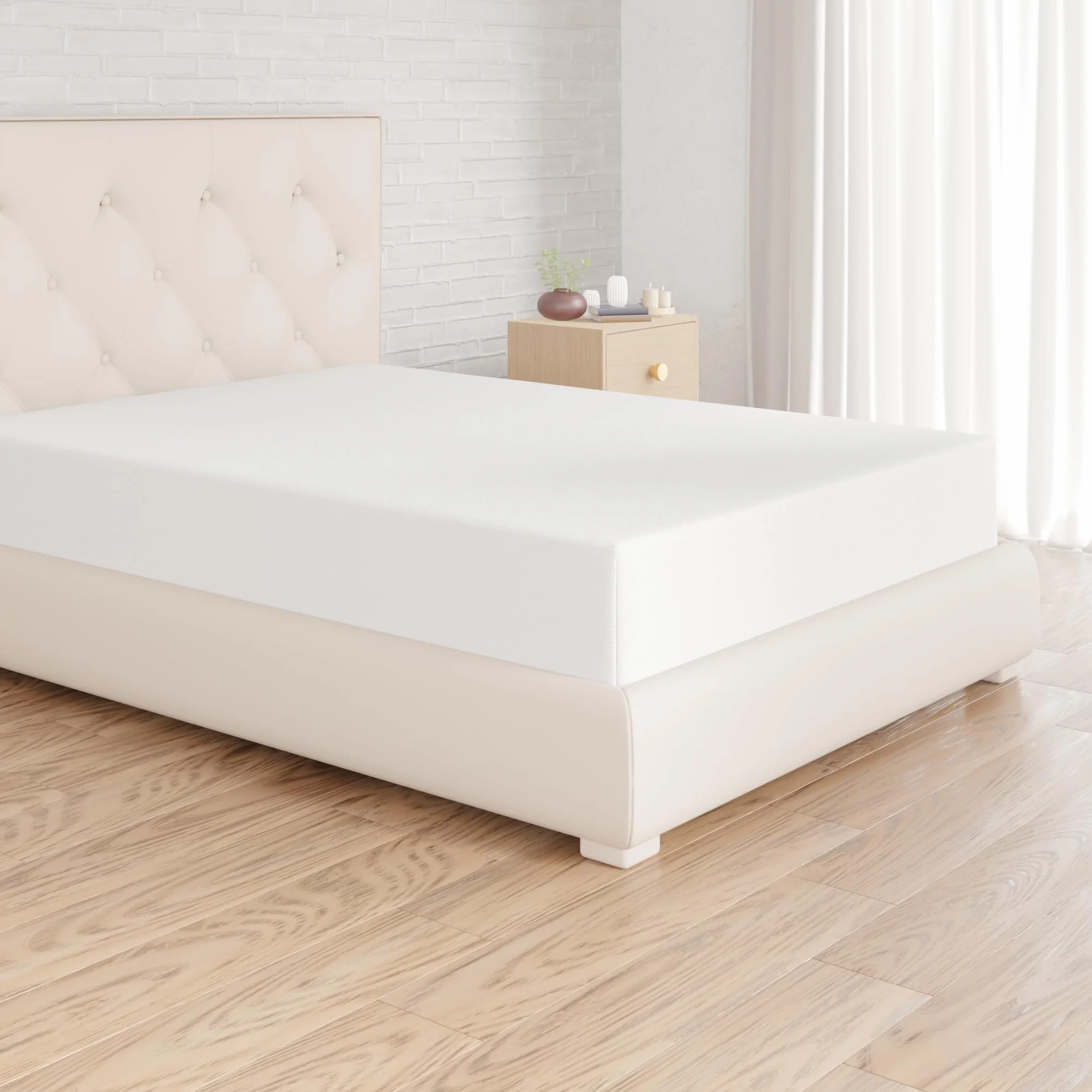 Amazon Basics Dopasowane prześcieradło z gumką, z mikrofibry, jasnobiałe, 140 x 200 x 30 cm