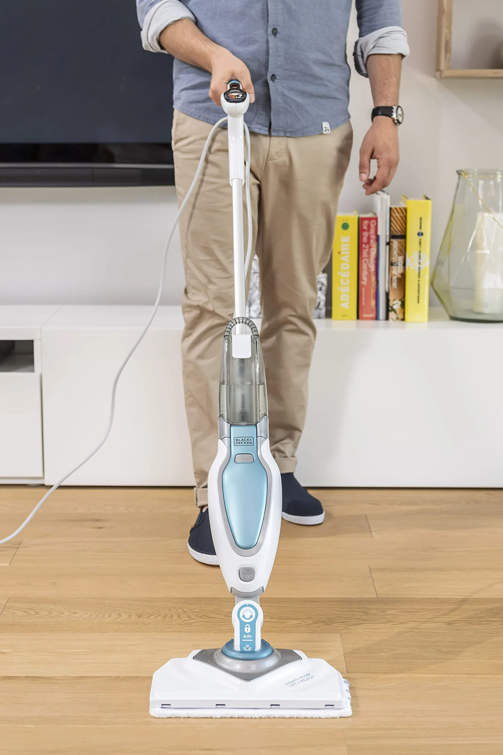 Black+Decker Mop parowy Deluxe FSM1630 1600 W stojący do twardych podłóg z mikrofibry