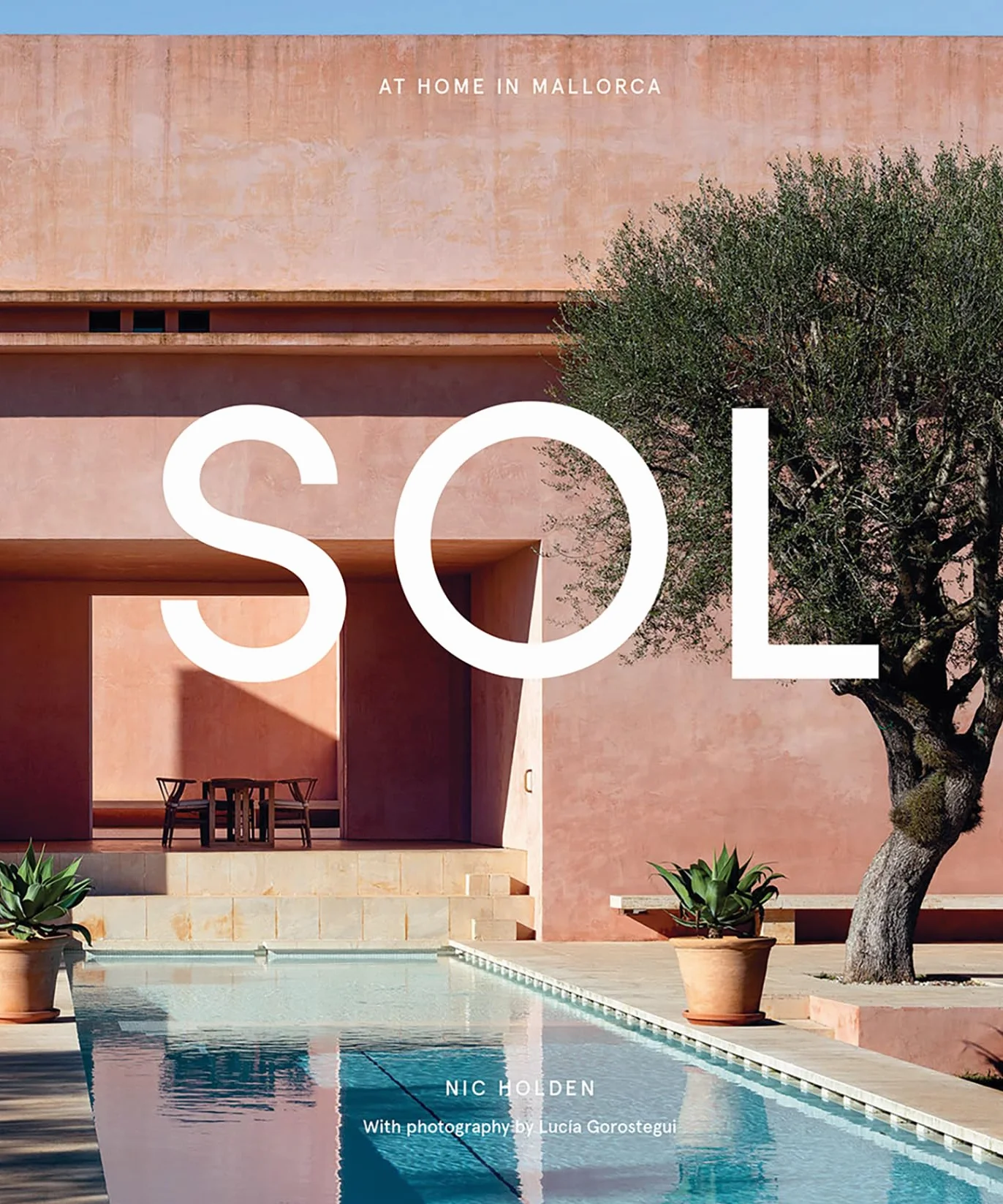 Sol: At Home in Mallorca