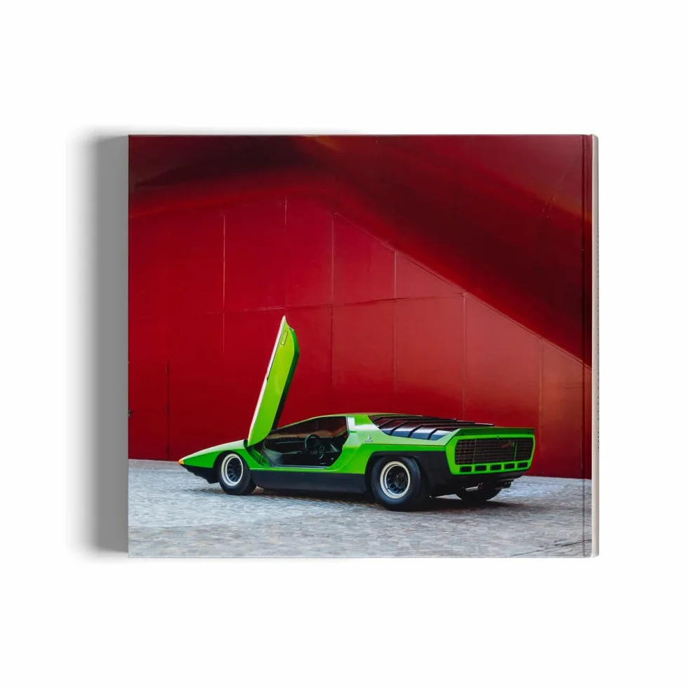 The Italians - Beautiful Machines: The Most Iconic Cars from Italy and Their Era: 2