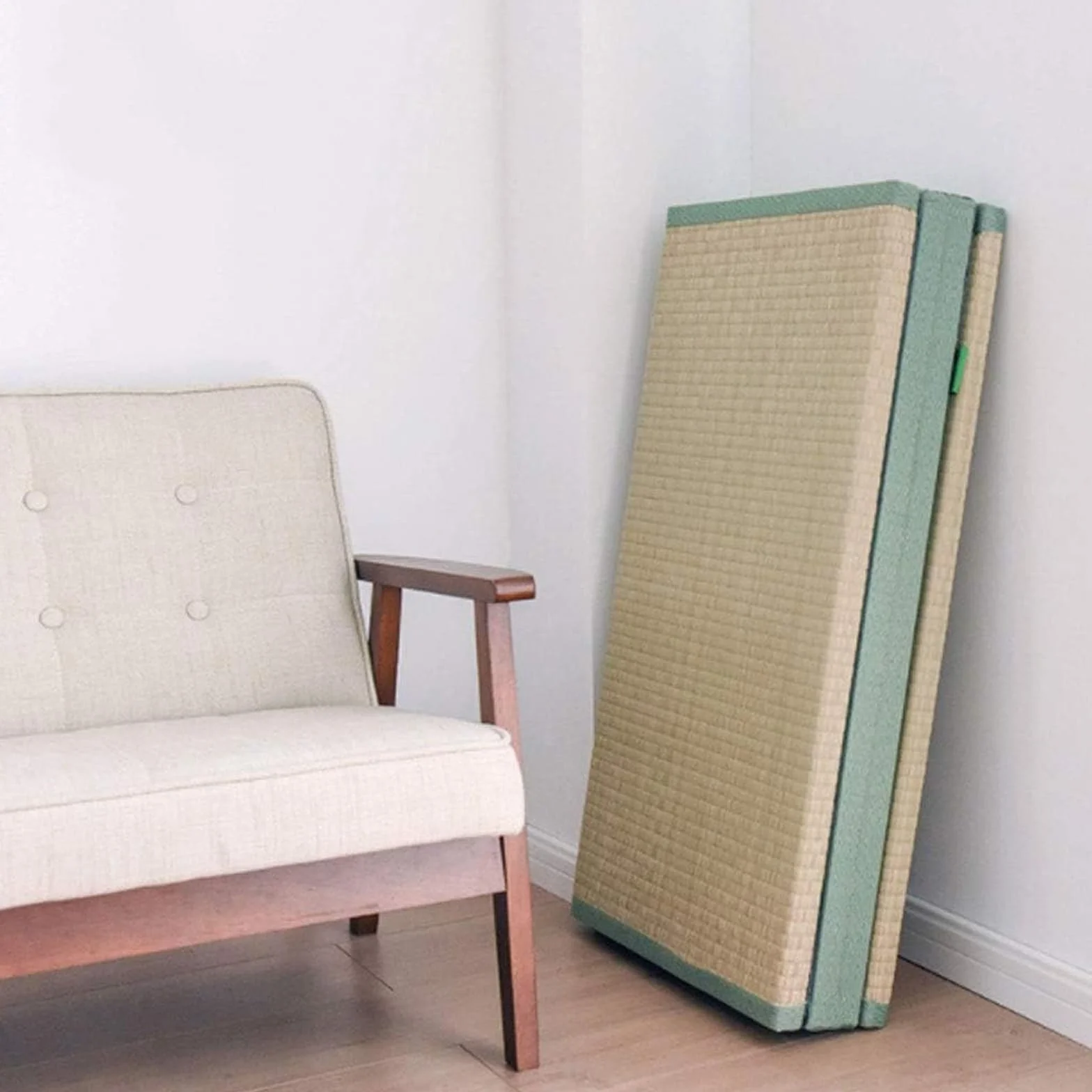 Tradycyjna Japońska Mata Tatami - 4-krotnie Składana, Mocny I Wygodny Materac Futon Naturalna Zielona Trawa Rush - Idealna Do Medytacji, Jogi, Pokoju Zen, Japońska Herbaciarnia(Size:75x200x3.5cm)