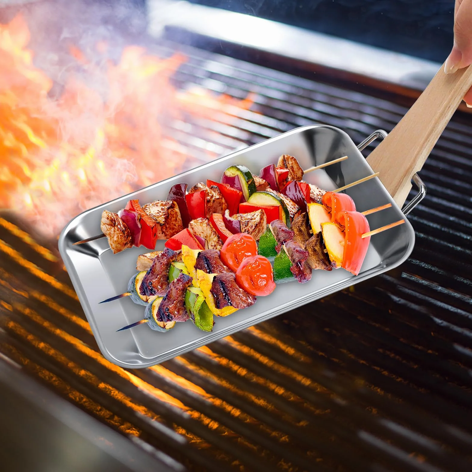 VOSSOT Zestaw misek do grillowania ze stali nierdzewnej do grilla gazowego – 2 x patelnia grillowa z 4 drewnianymi uchwytami i 1 szczypcami do grilla – patelnia wielokrotnego użytku do warzyw, ryb