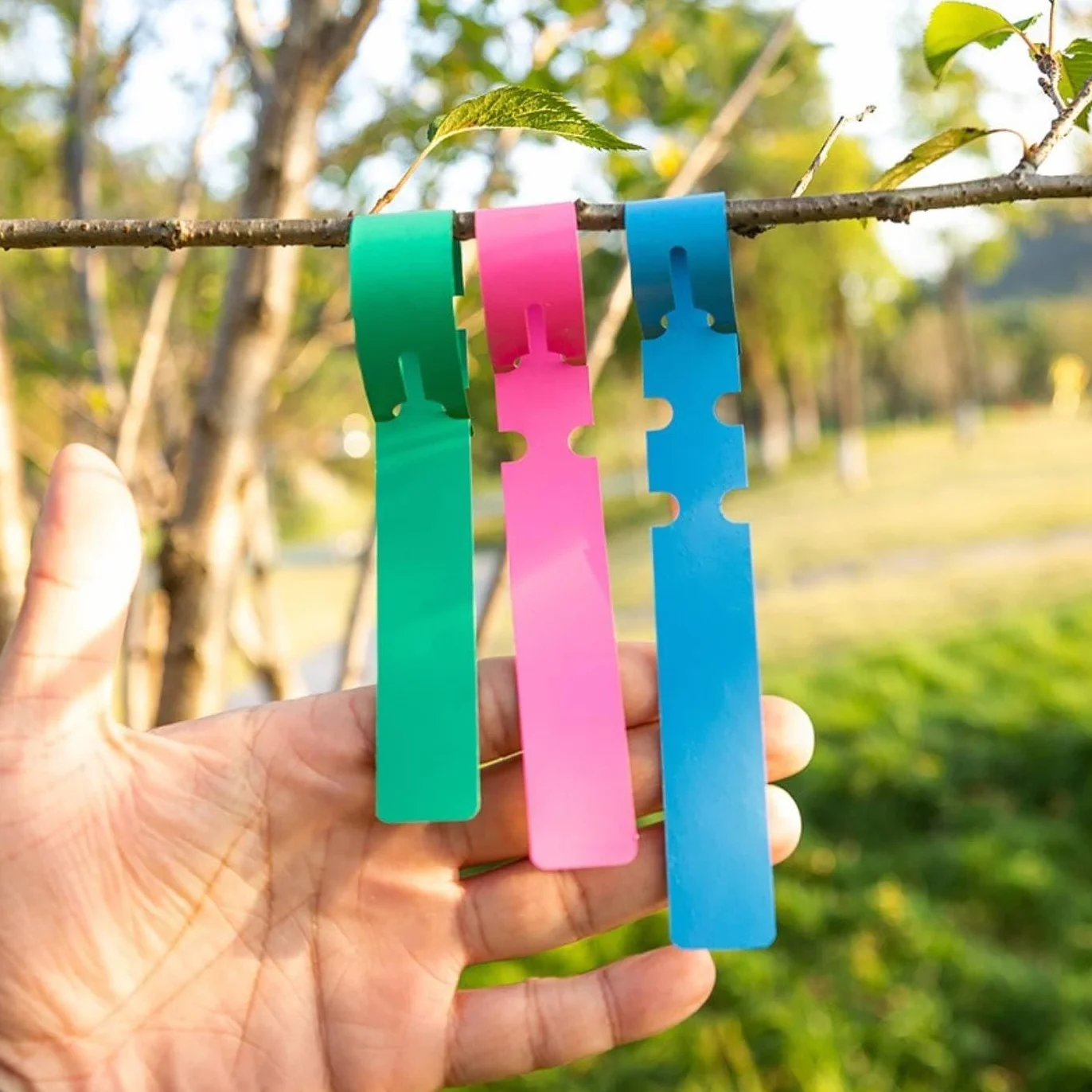 Etykiety ogrodowe, etykiety do roślin, plastikowe pętelki, etykiety do roślin, etykiety ogrodowe, wielokrotnego użytku na zewnątrz, do ogrodu, 6 kolorów (300 szt.).