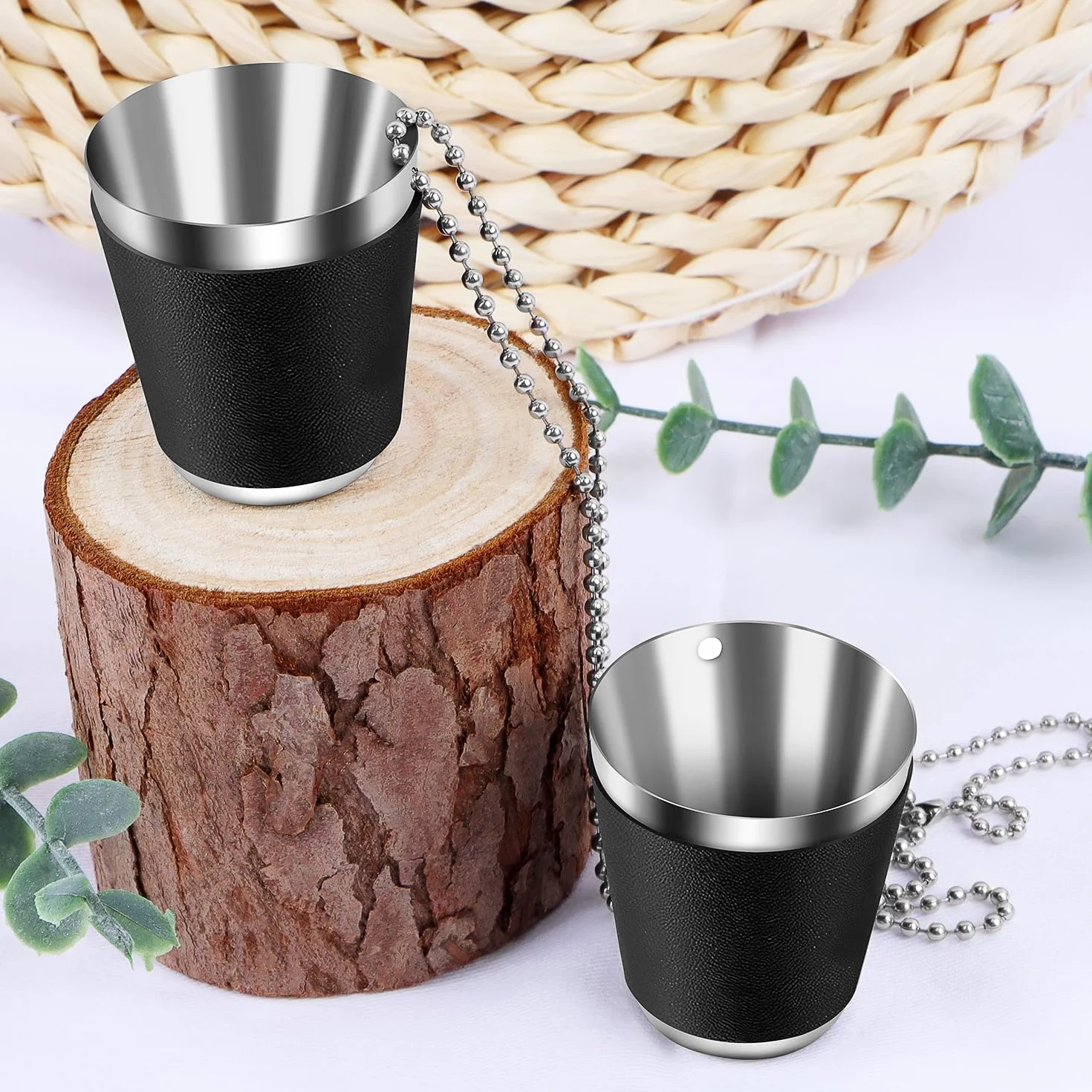 Kieliszki ze stali nierdzewnej, skórzanym etui, 6 sztuk, 30 ml, do układania w stosy, łańcuszek, piesze wycieczki, piknik, kemping, karnawałowe imprezy, weselne, wieczór