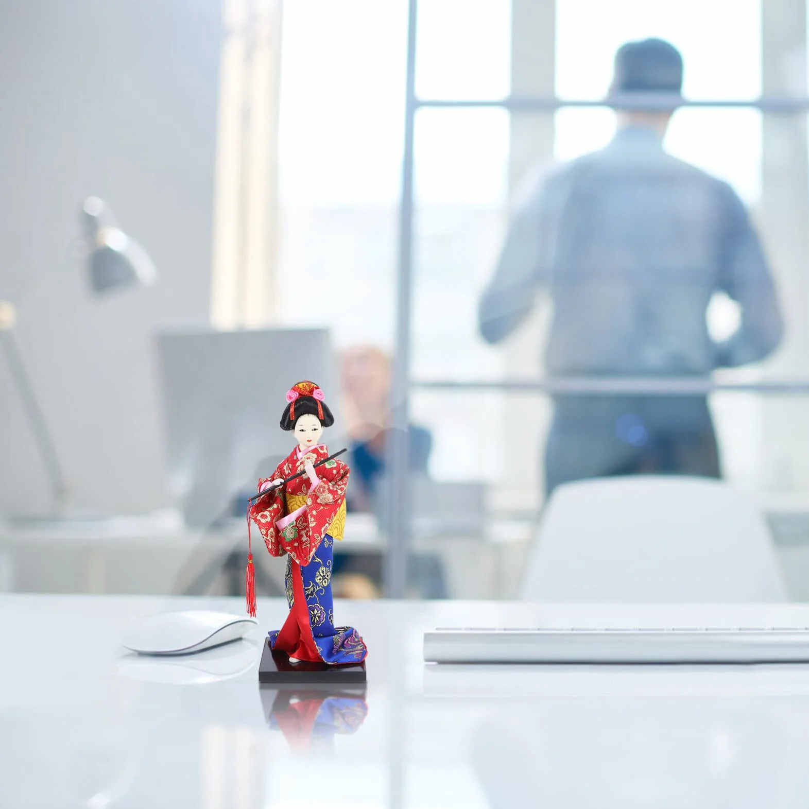 BESTonZON Japońskie figurki gejszy, tradycyjna lalka gejsza, dekoracja, kimono, azjatycka, gejsza, przedmiot kolekcjonerski, dekoracja stołu do salonu, sypialni, domu, biura, sushi, baru, dekoracji