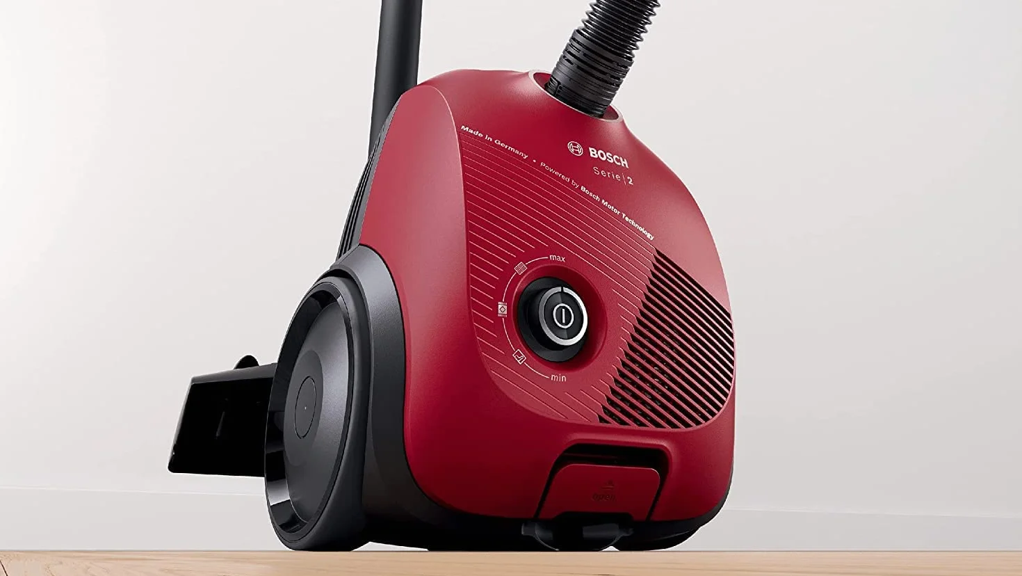 Bosch Odkurzacz z workiem serii 2 czerwony BGBS2RD1