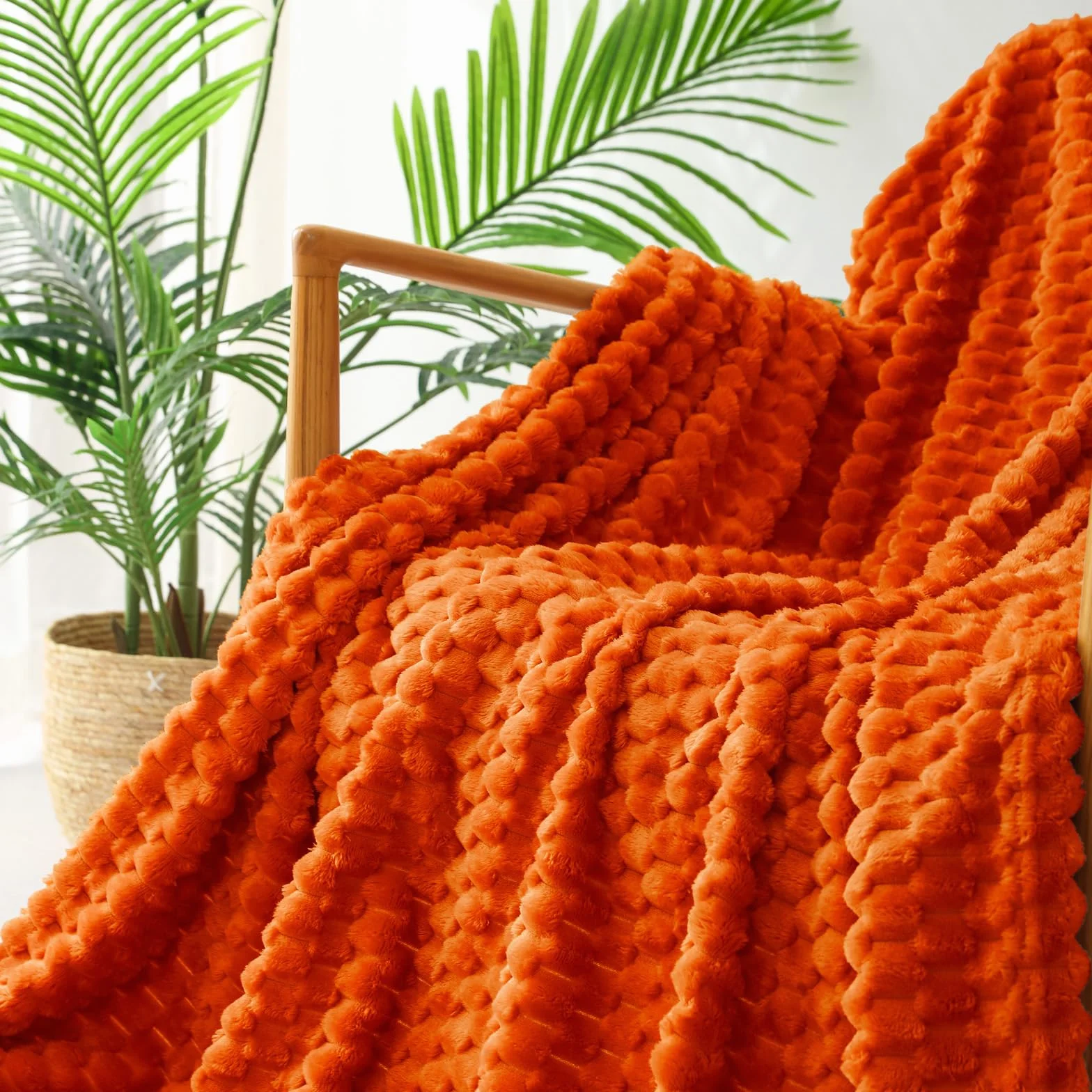Exclusivo Mezcla Koc polarowy flanelowy w rozmiarze queen, 230 x 230 cm, stylowy żakardowy, aksamitny pluszowy koc na łóżko, przytulny, ciepły, lekki i dekoracyjny koc palony pomarańczowy