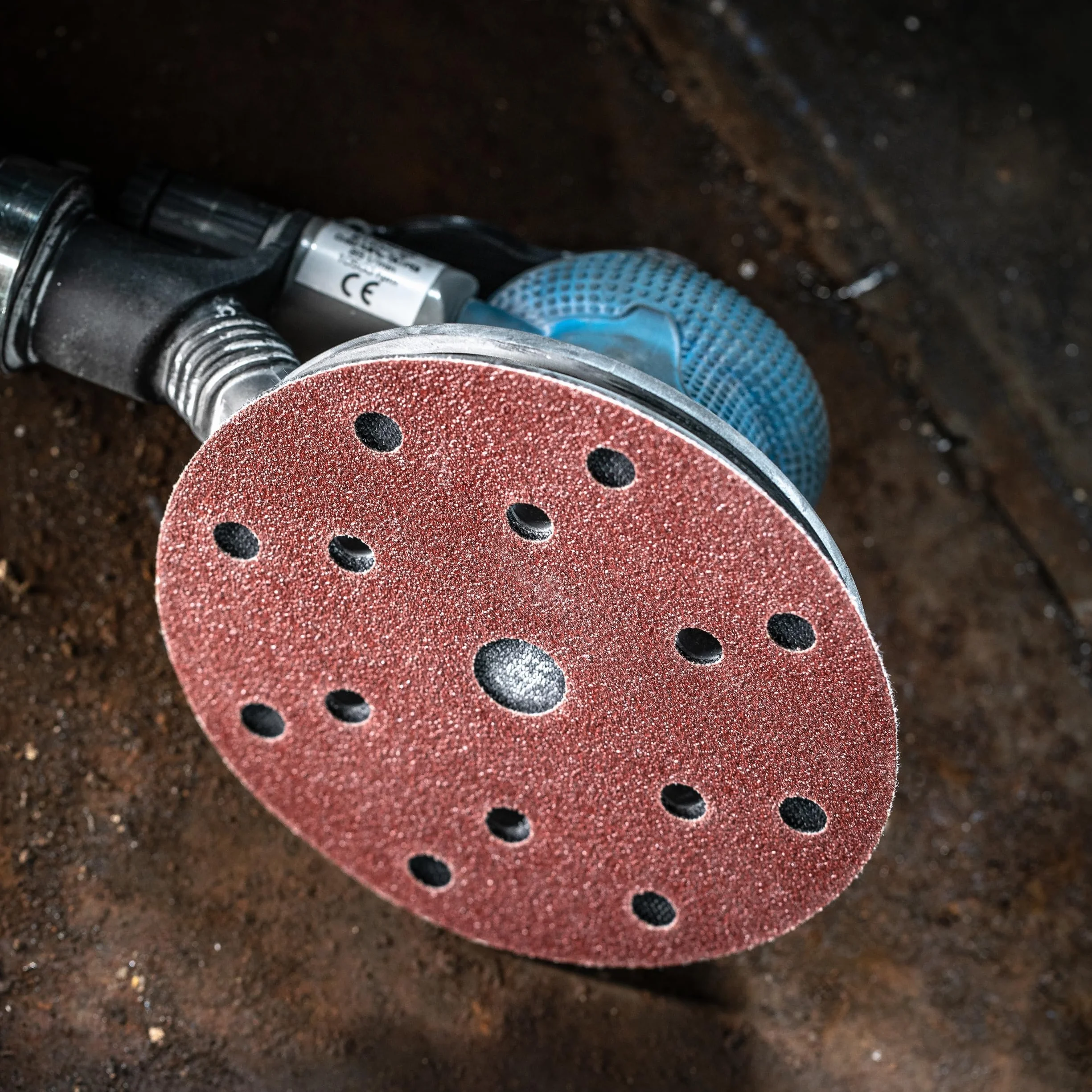 HÖGERT TECHNIK Tarcze szlifierskie 125 mm, ziarnistość 180, z zapięciem na rzepy, 11 otworów, tlenek glinu, do drewna, metalu, lakieru, szlifierek mimośrodowych, odkurzające, zestaw 5 szt