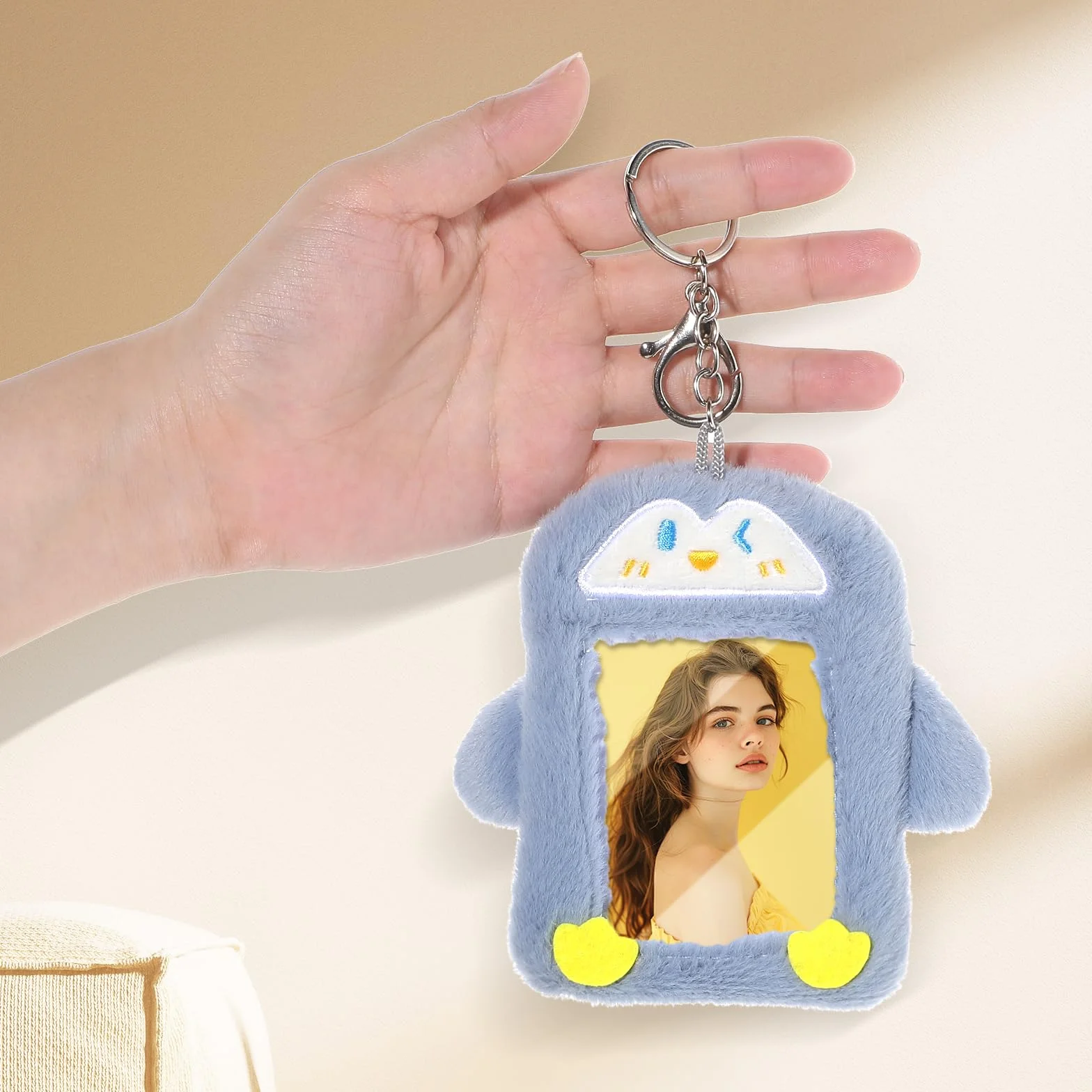 Mabor Śliczny uchwyt na fotokartkę K-Pop z brelokiem pluszowy kreskówka 7,6 cm idol album studencki torba na karty dowód osobisty etui mini uchwyt na zdjęcie rękawy ochronne artykuły p