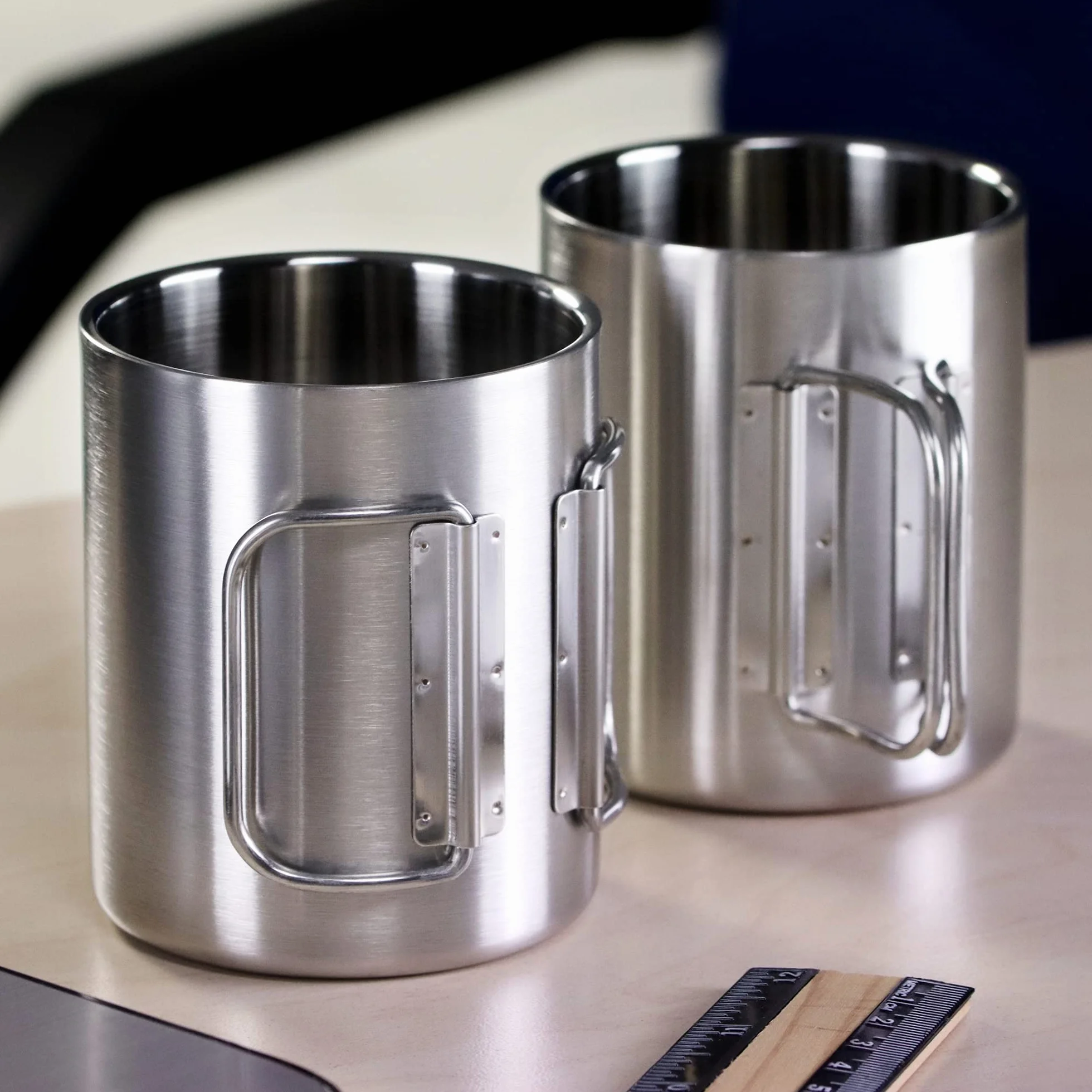 com-four® kubek termiczny stal nierdzewna 350 ml składany uchwyt podwójna ścianka izolacyjna bez BPA srebrny