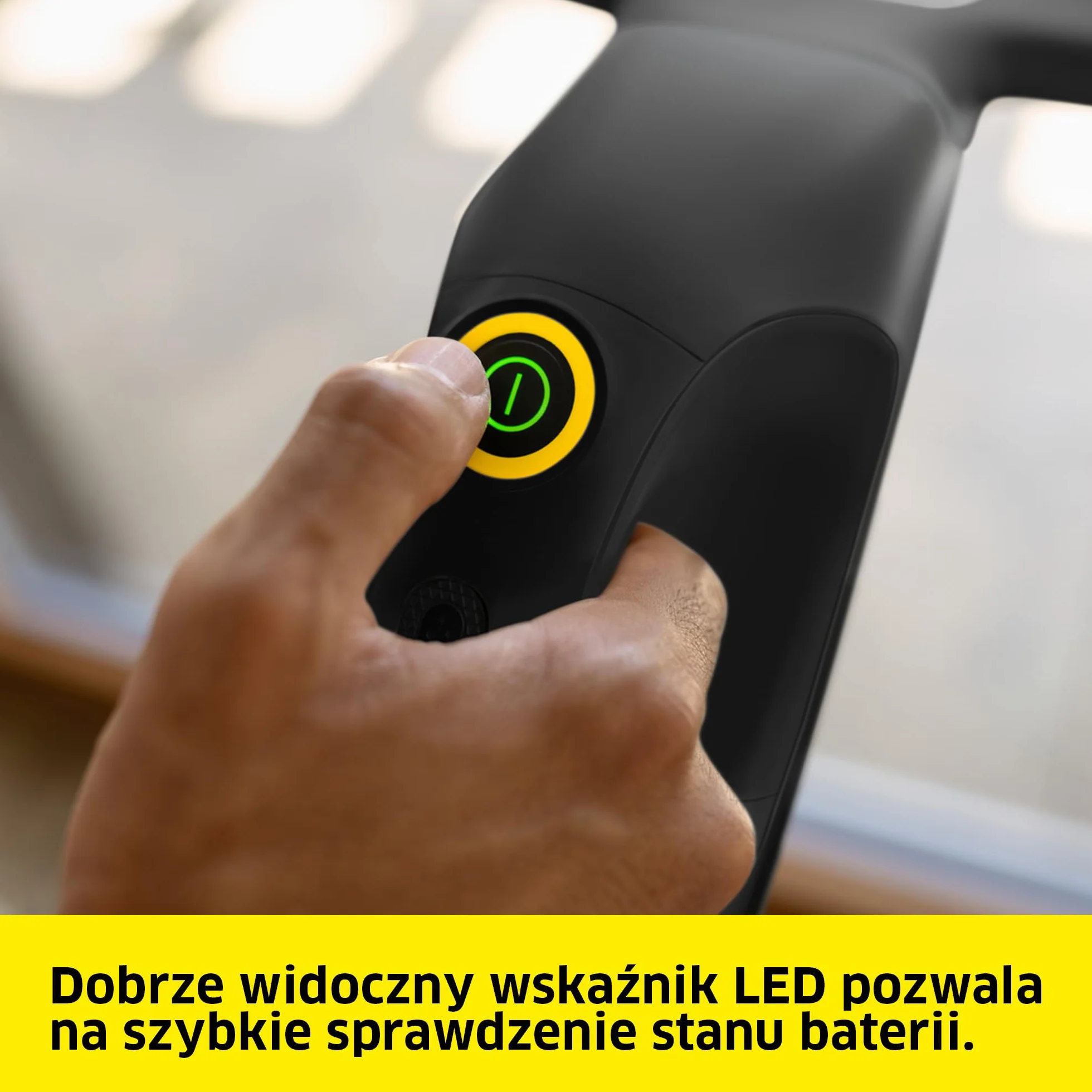 Kärcher myjka do okien WV 3 Comfort Precision+ Black, czas pracy: 35 min, XXL zbiornik: 200 ml, 2 dysze ssące, regulowana butelka z rozpylaczem, haczyk prysznicowy, 500 ml środka do mycia szyb