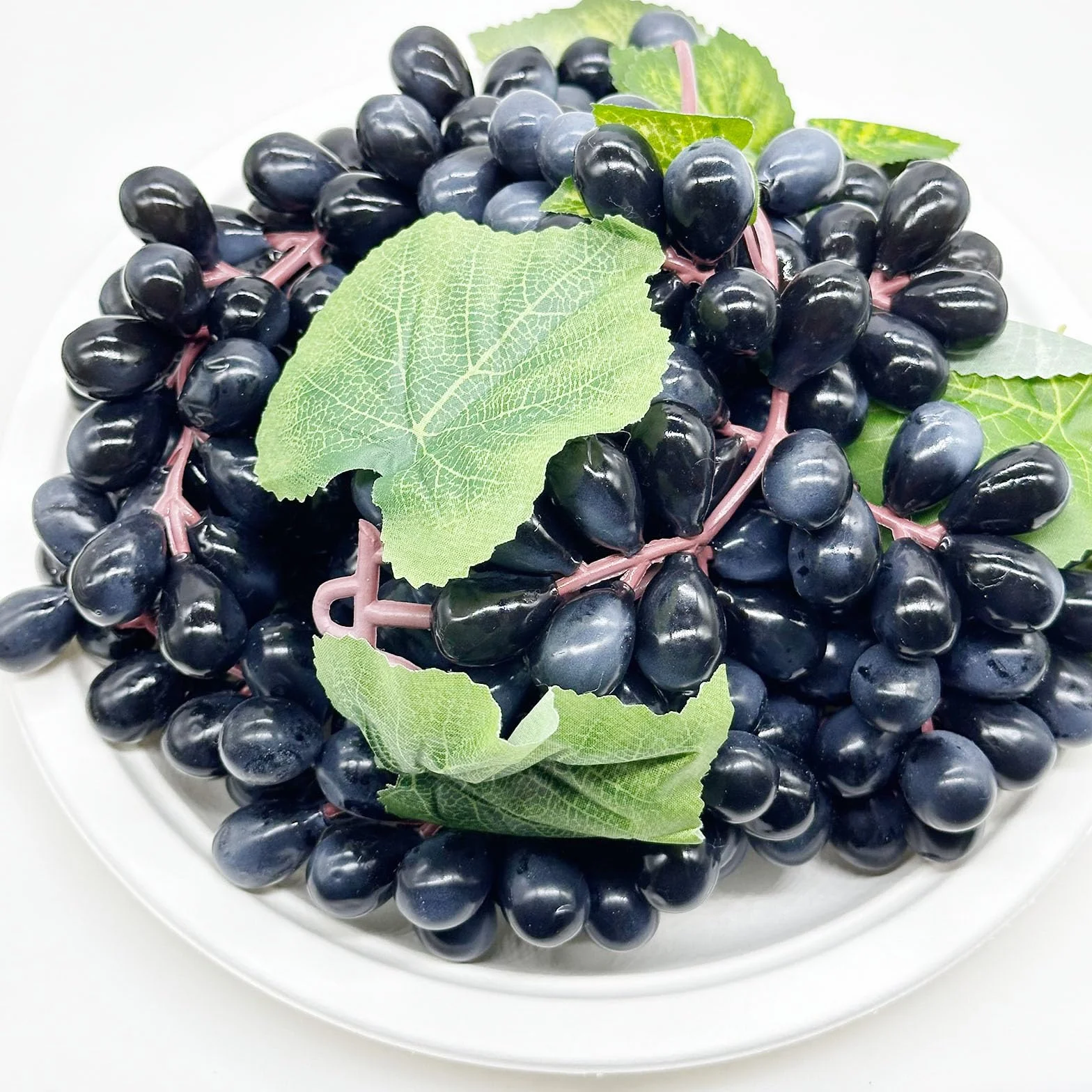 8 kiści sztucznych winogron, sztuczne winogrona z winogronami, czarne, dekoracyjne wiązki winogron, do vintage, na ślub, owoce, wino, dekoracja, sztuczne owoce, rekwizyty
