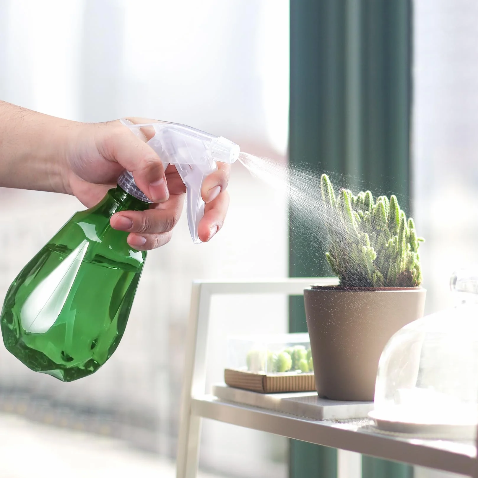 2 butelki z rozpylaczem wody o pojemności 500 ml, puste butelki z rozpylaczem do roślin z drobną mgiełką, do czyszczenia ogrodnictwa, domu, kuchni, spryskiwaczy do włosów, z regulowanymi dyszami