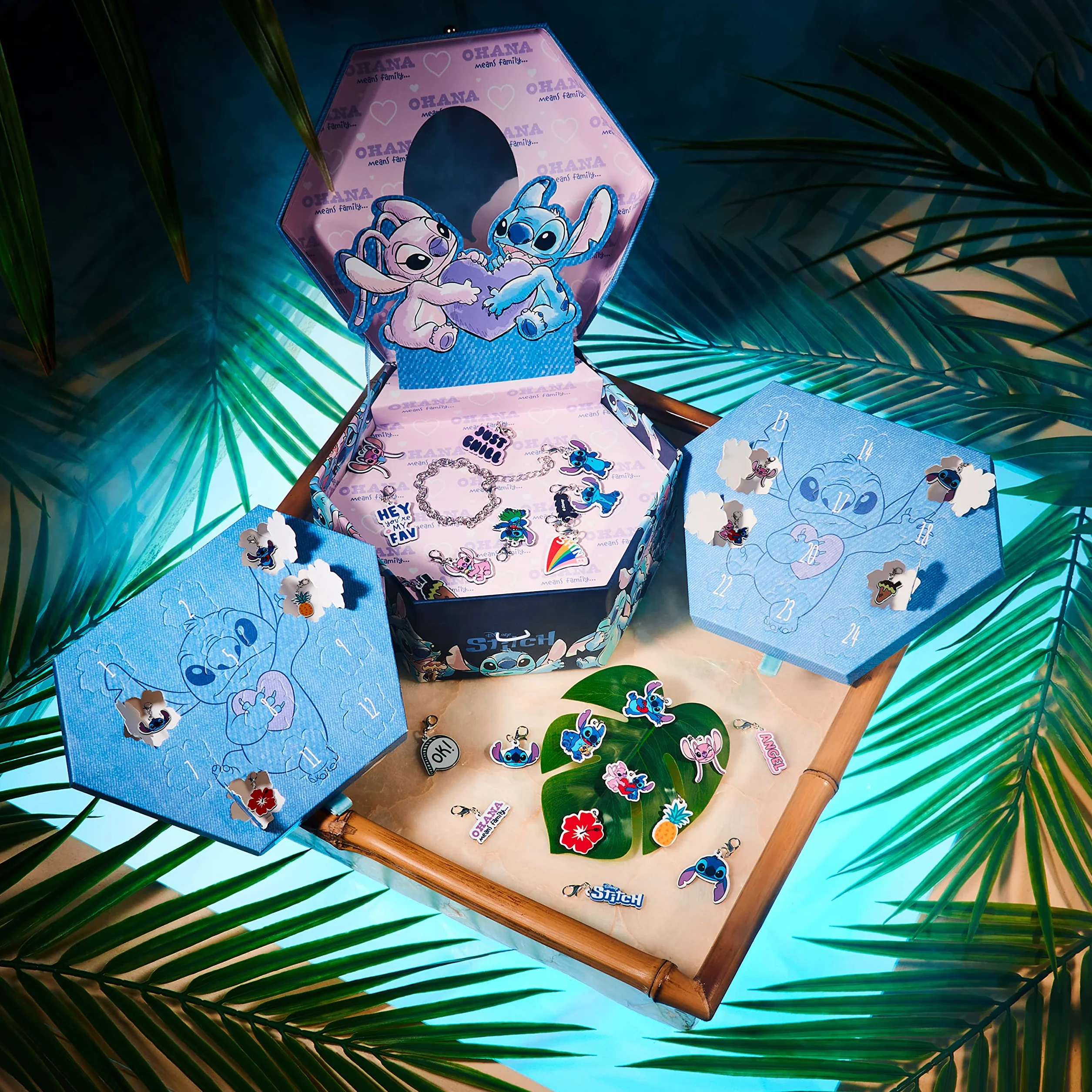 Disney Kalendarz adwentowy 2024 dla dziewczynek - Charm Bransoletka Biżuteria Kalendarz adwentowy (biżuteria ściegowa)